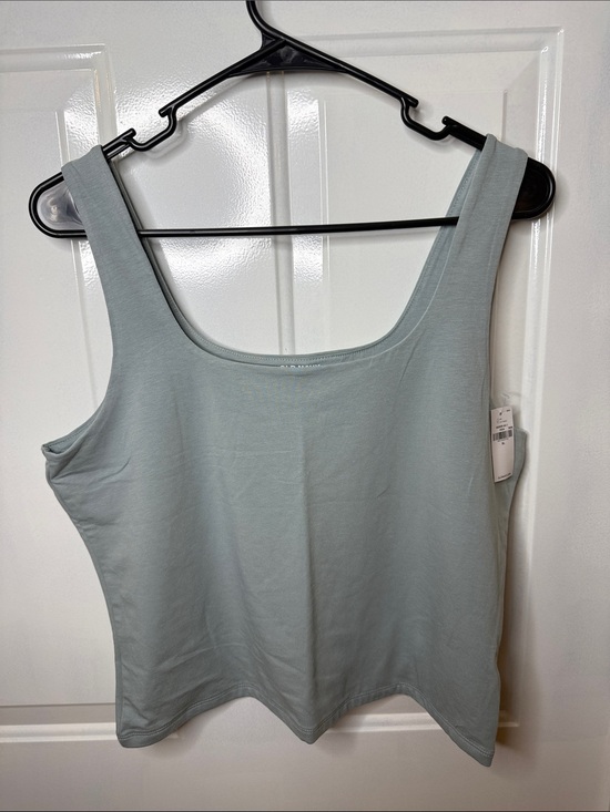 Old Navy Tops - Old Navy Sage Green Wide-Strap Tank Top